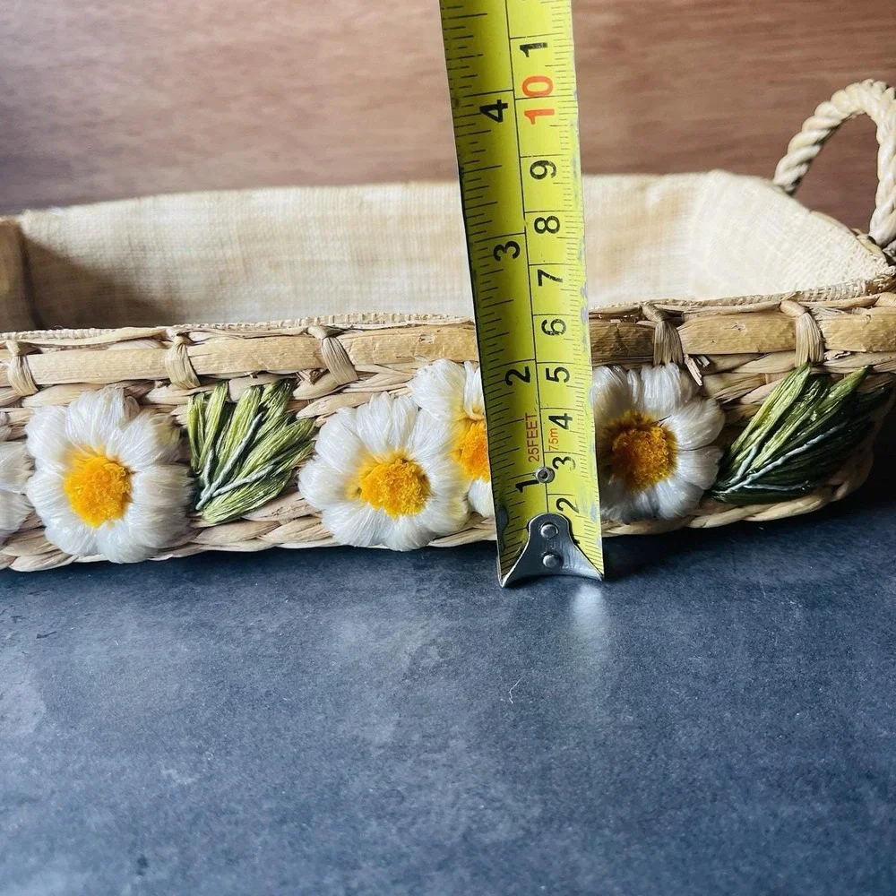 VTG Handmade Raffia Woven Basket 3D Daisy Floral Burlap Lining Trinket Letters